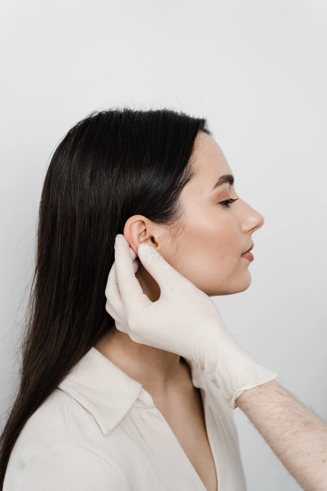 Imagen ilustrativa de otoplastia